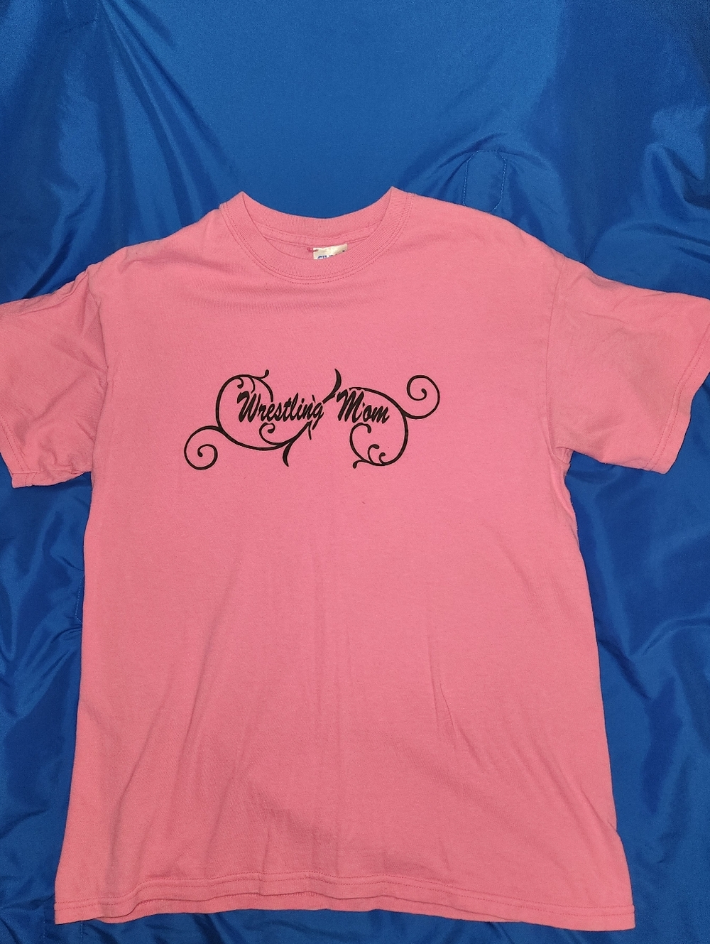 Gildan Pink "Wrestling Mom" Tshirt